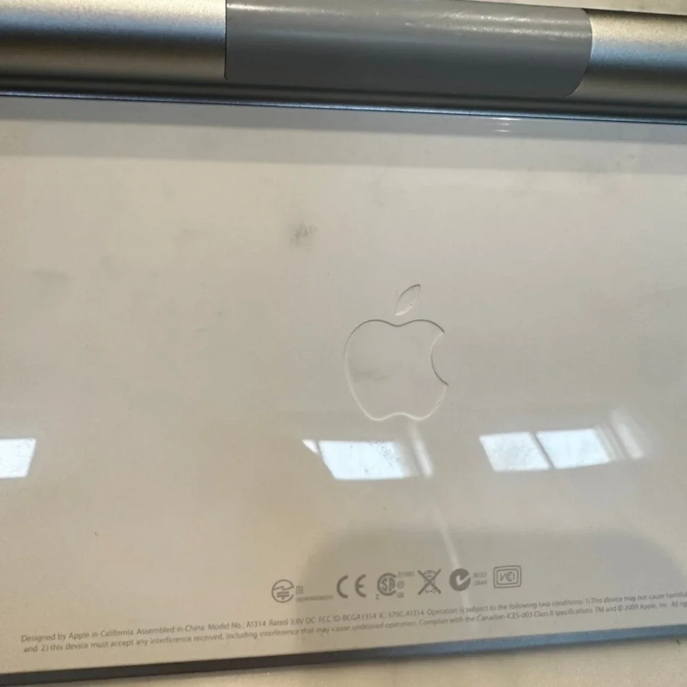 Apple wireless keyboard
